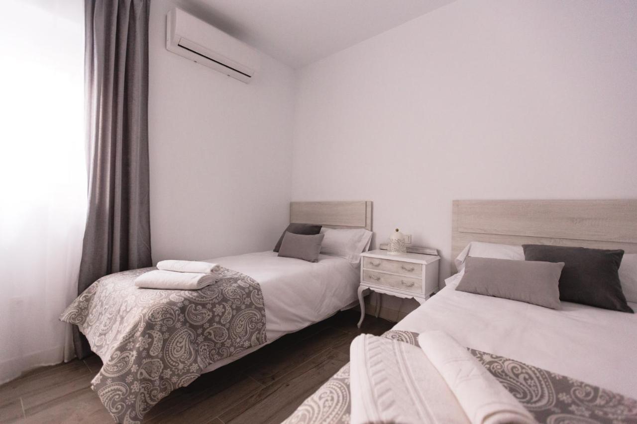 קורדובה Apartamento Turistico Mis Rayitos מראה חיצוני תמונה